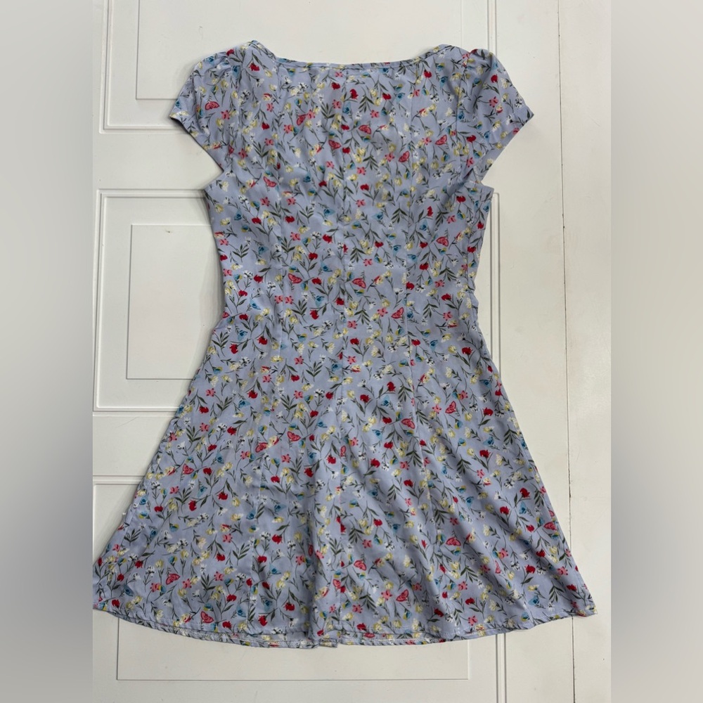 Pretty Little Thing Flutter Sleeve Blue Floral Midi Dress Size 6 - Picture 5 of 5
